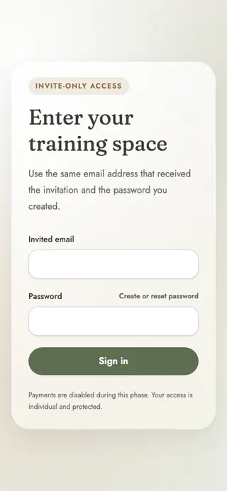 The Thais Bianche OS sign-in on a phone: the same card, full width.